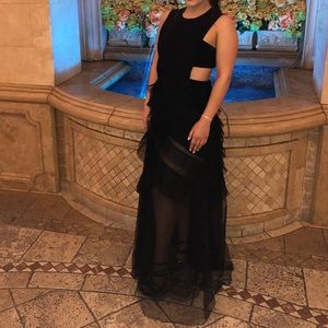 Bcbg long black stunning dress